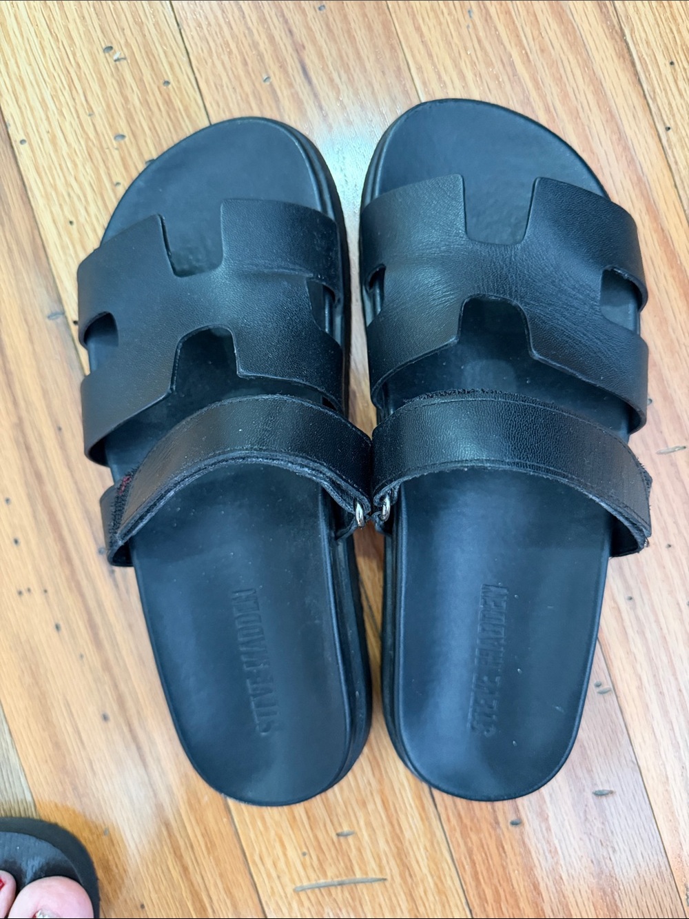Women’s blackLeather Slide Sandals